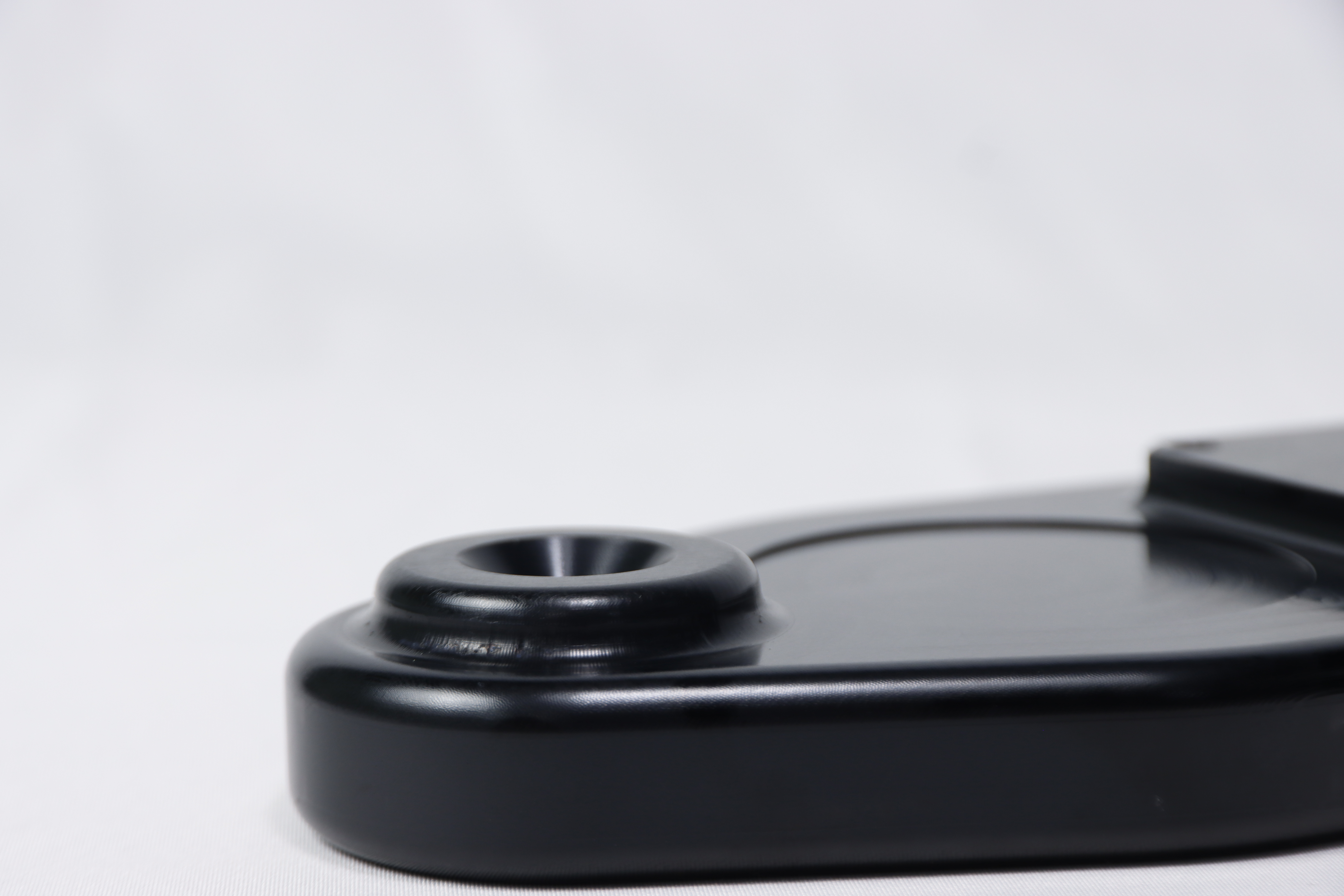 PLATE，FRONT SUPPORT